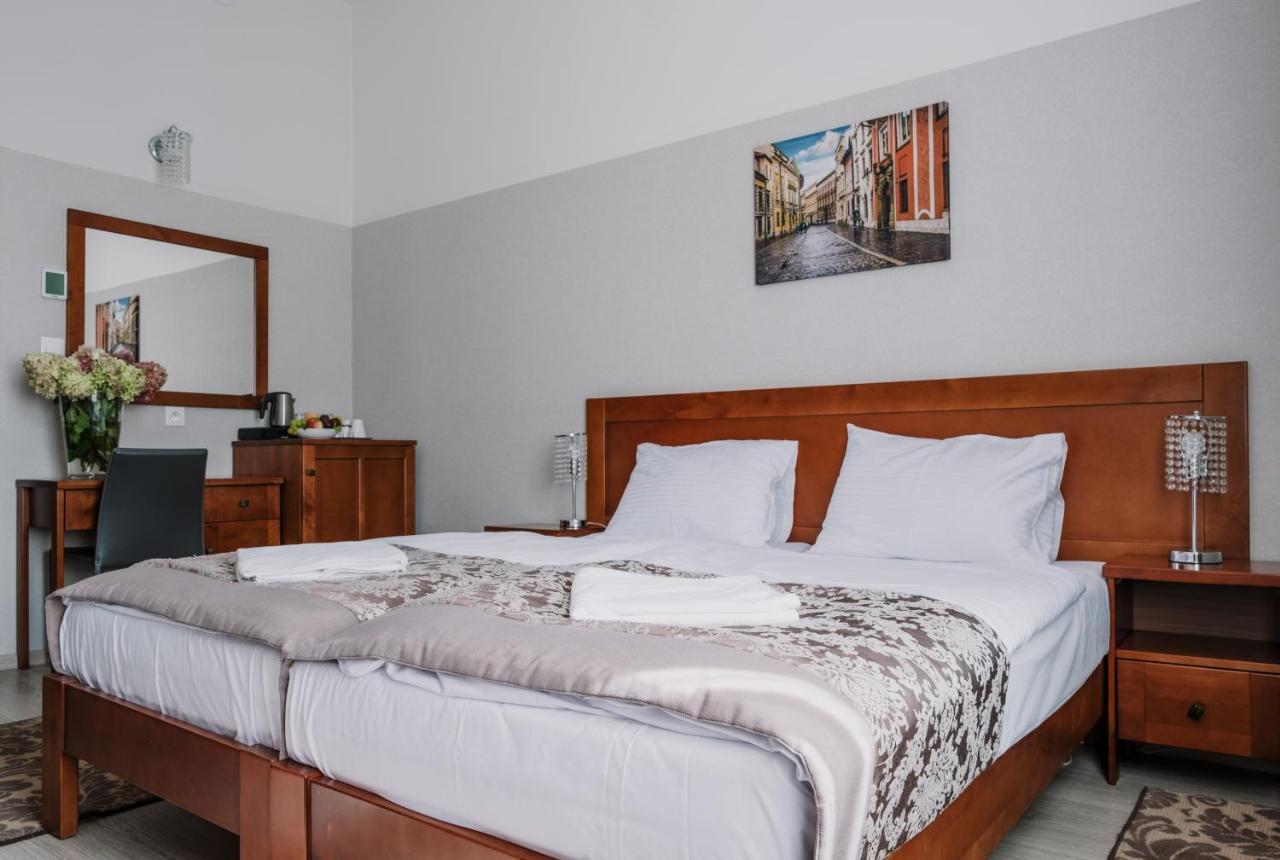 Dream Garden Palace Apart otel Krakow Dış mekan fotoğraf