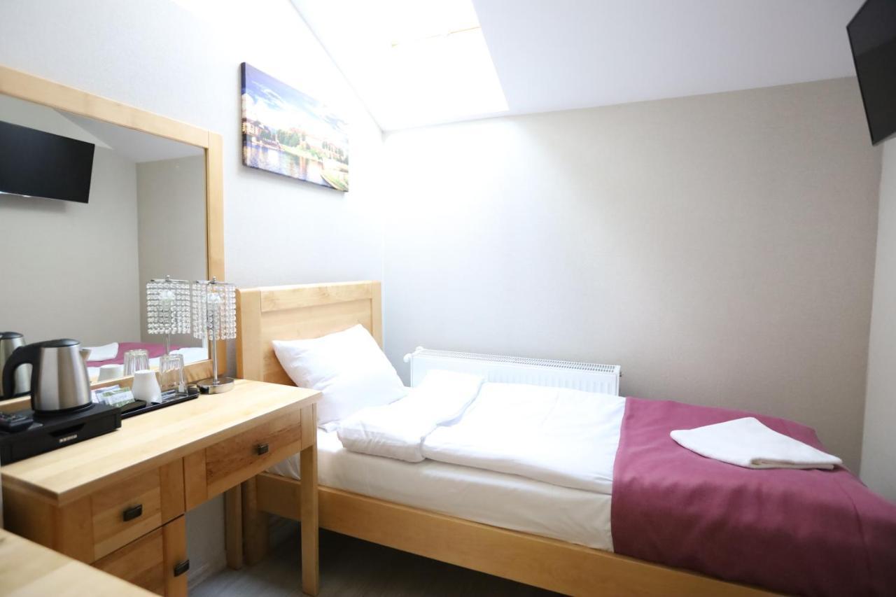 Dream Garden Palace Apart otel Krakow Dış mekan fotoğraf