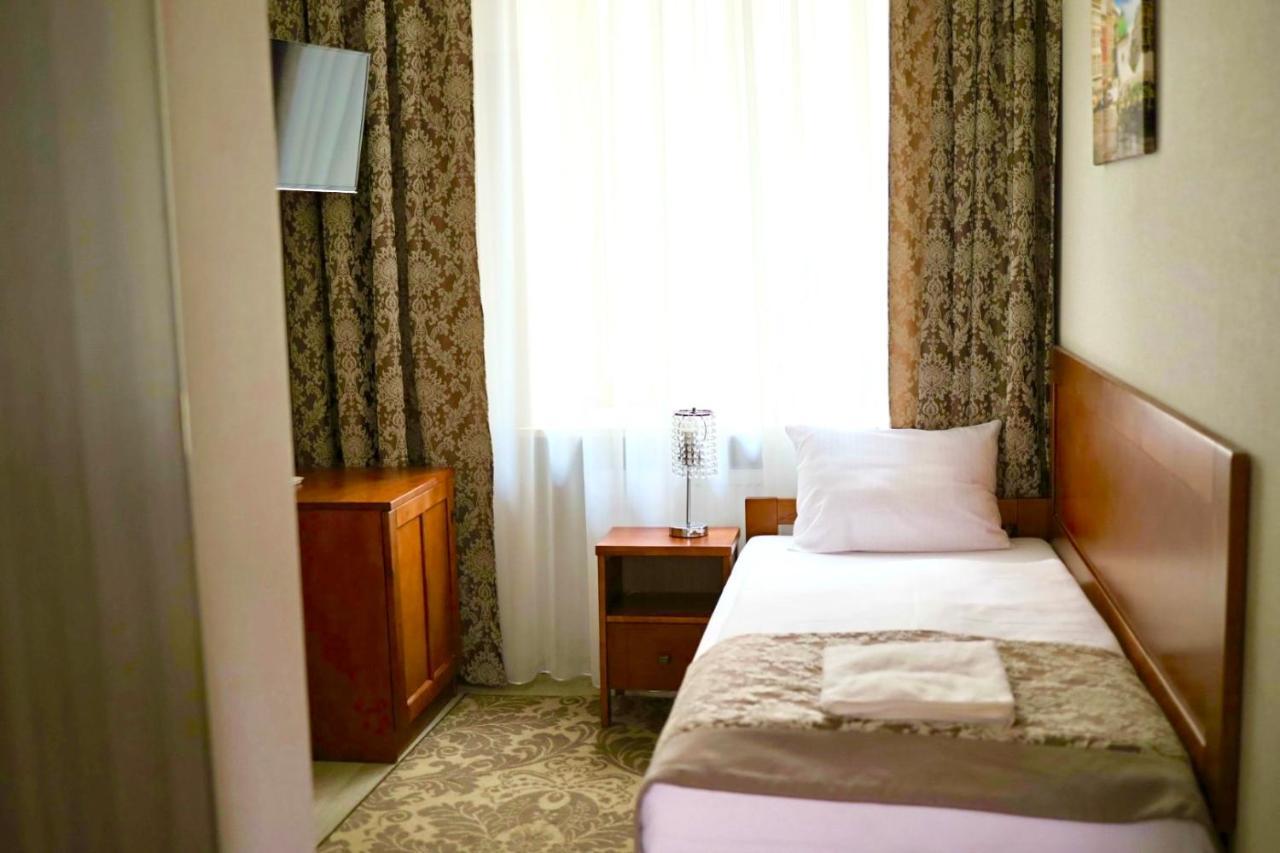 Dream Garden Palace Apart otel Krakow Dış mekan fotoğraf