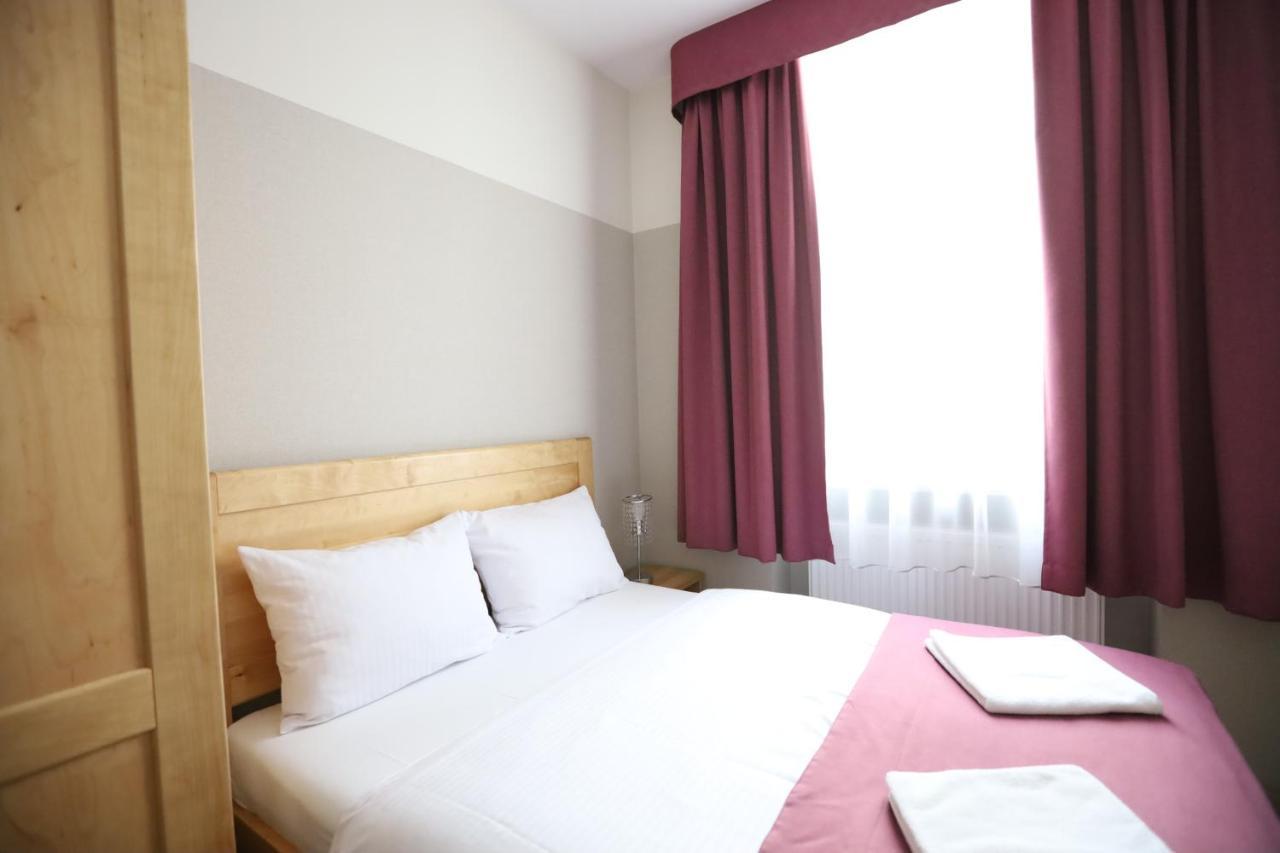 Dream Garden Palace Apart otel Krakow Dış mekan fotoğraf