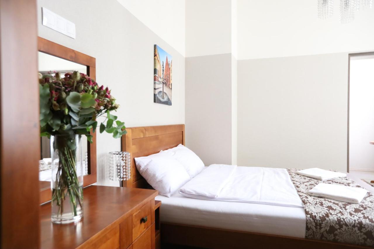 Dream Garden Palace Apart otel Krakow Dış mekan fotoğraf