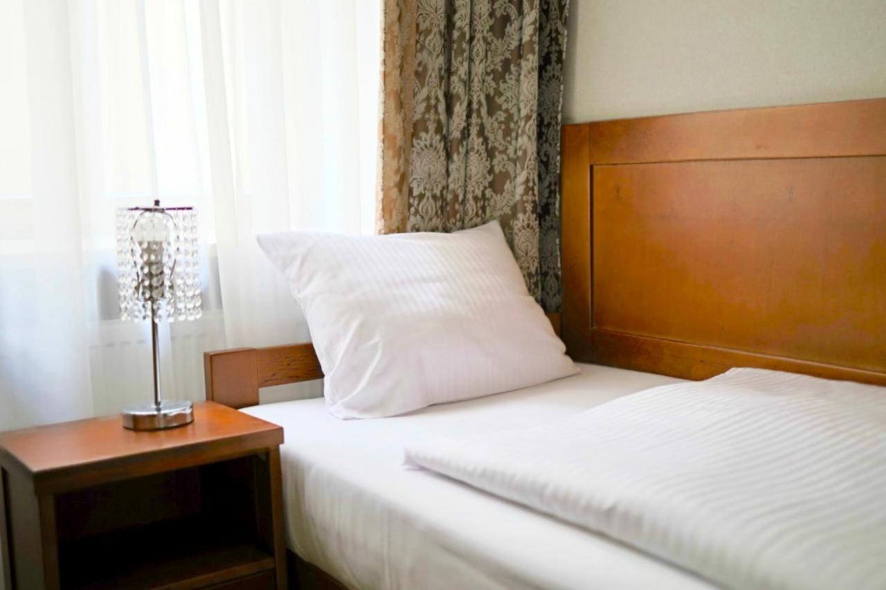 Dream Garden Palace Apart otel Krakow Dış mekan fotoğraf